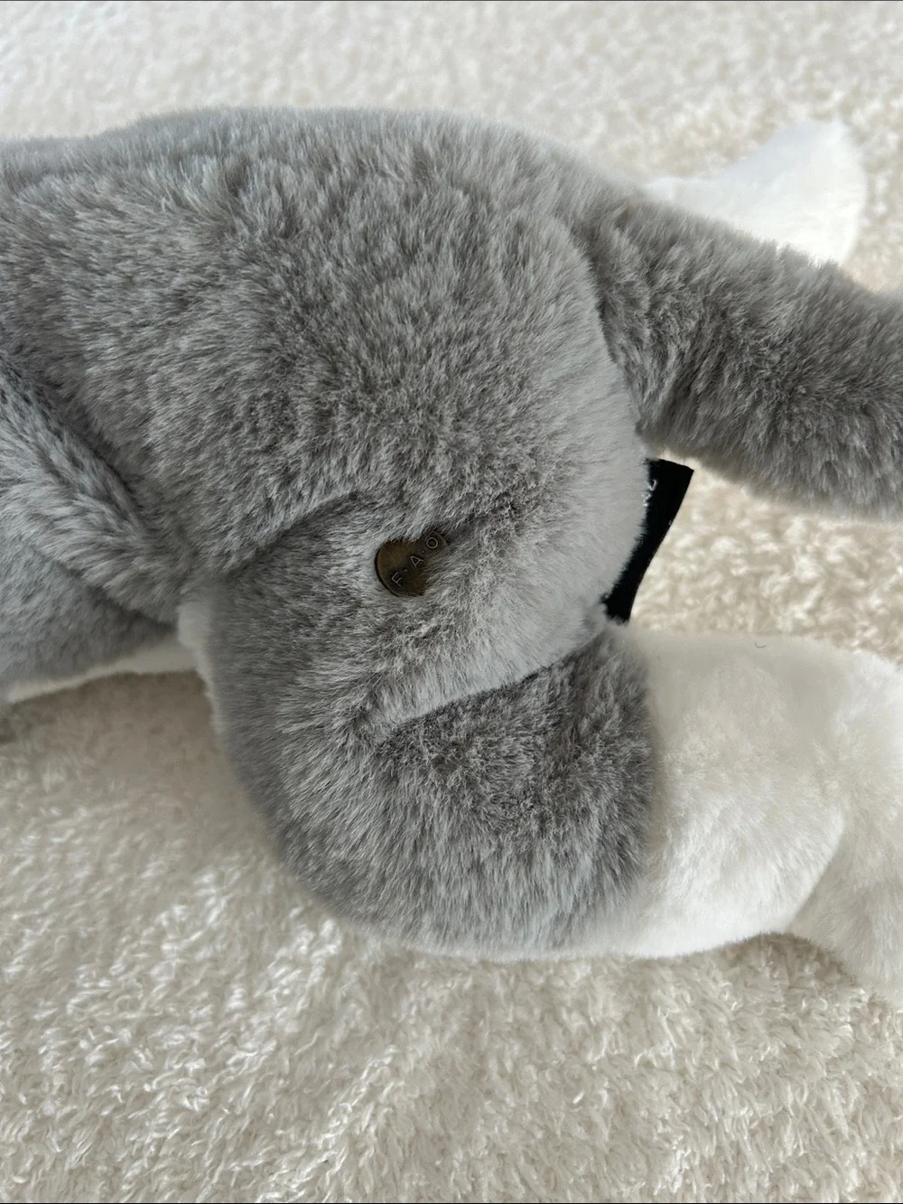 FAO Schwarz Gray & White Husky Plush Dog Toy